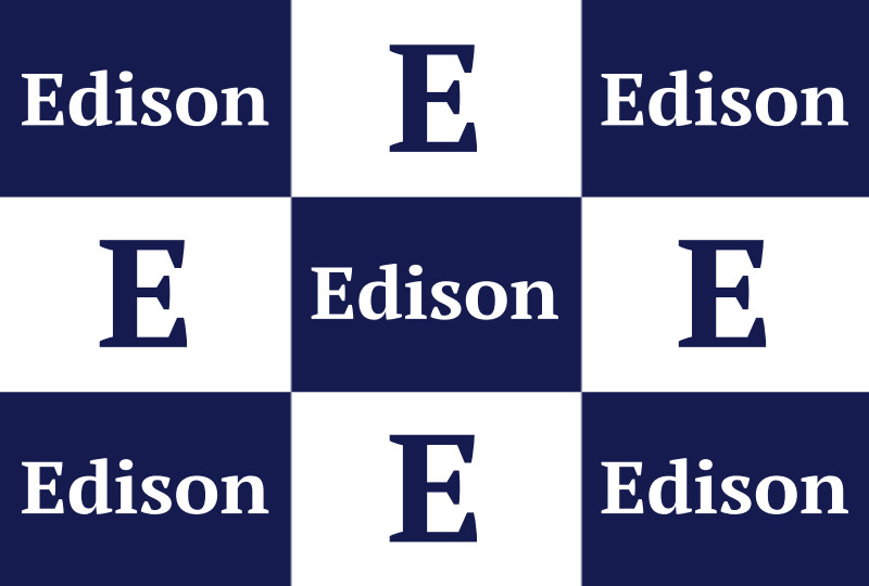Edison Newborn Blanket - Navy/White